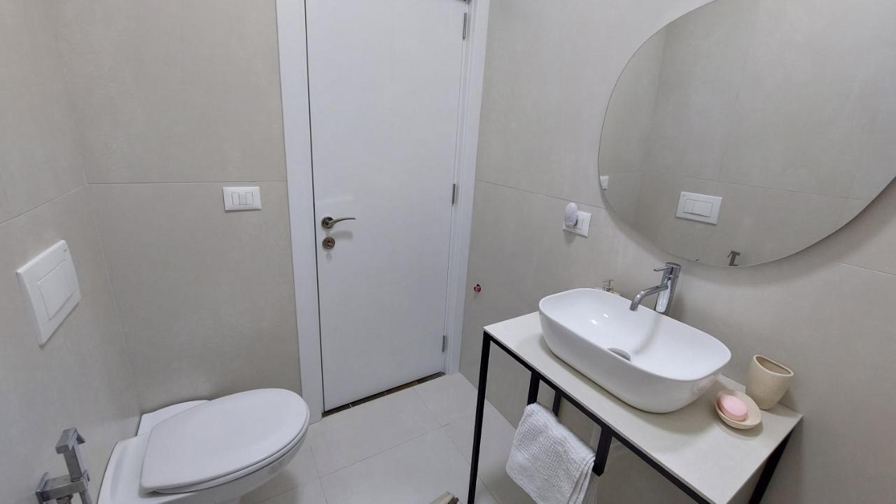 Amelja'S Apartment Shkodër Esterno foto